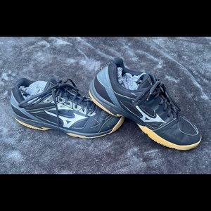 Women’s Volleyball Shoes